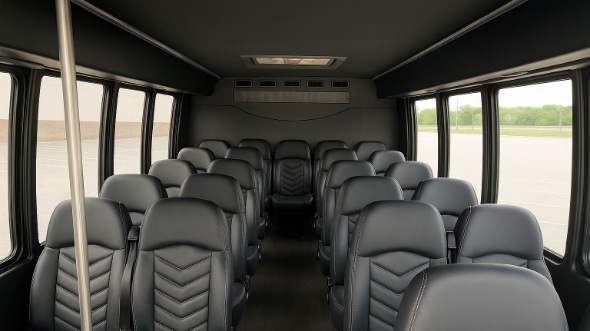 highlands ranch 28 passenger minibus